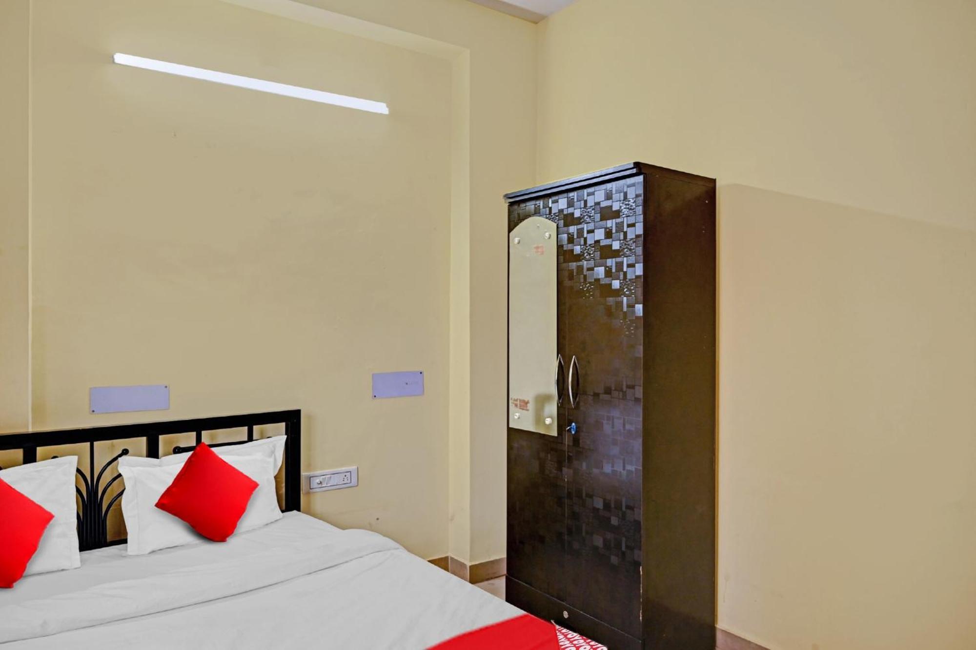 Hotel O Dreamline Калькутта Экстерьер фото