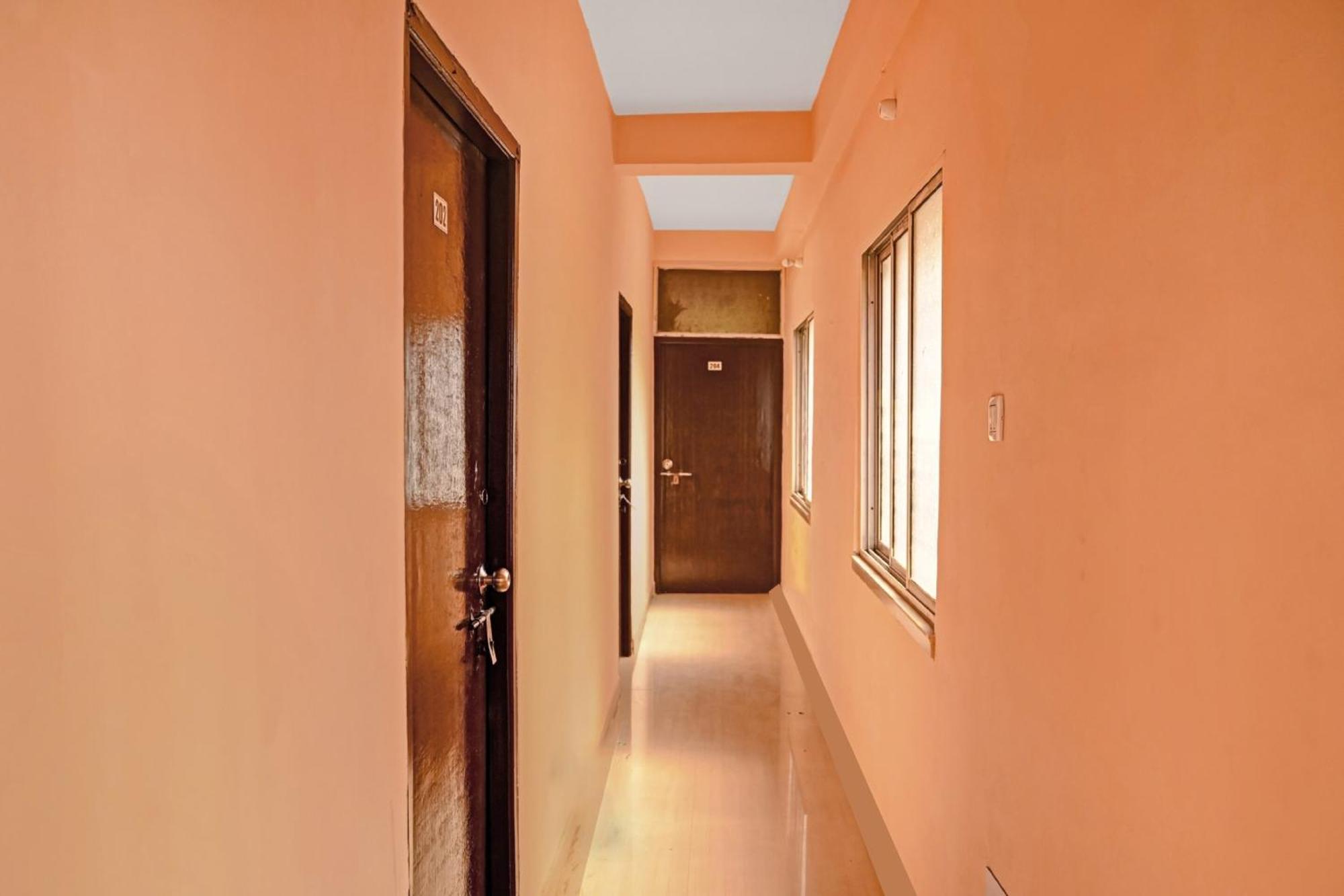 Hotel O Dreamline Калькутта Экстерьер фото